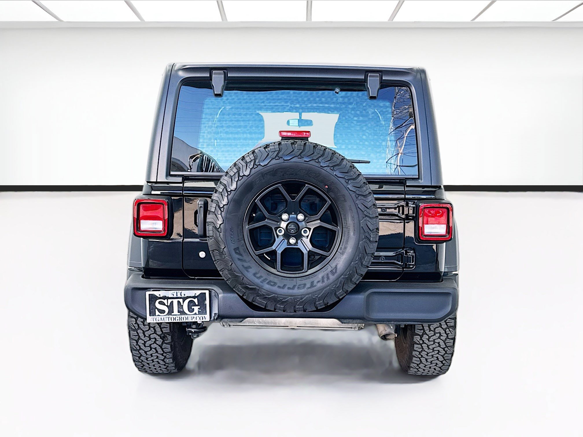 Used 2020 Jeep Wrangler Unlimited Sport AWD/4WD image 5