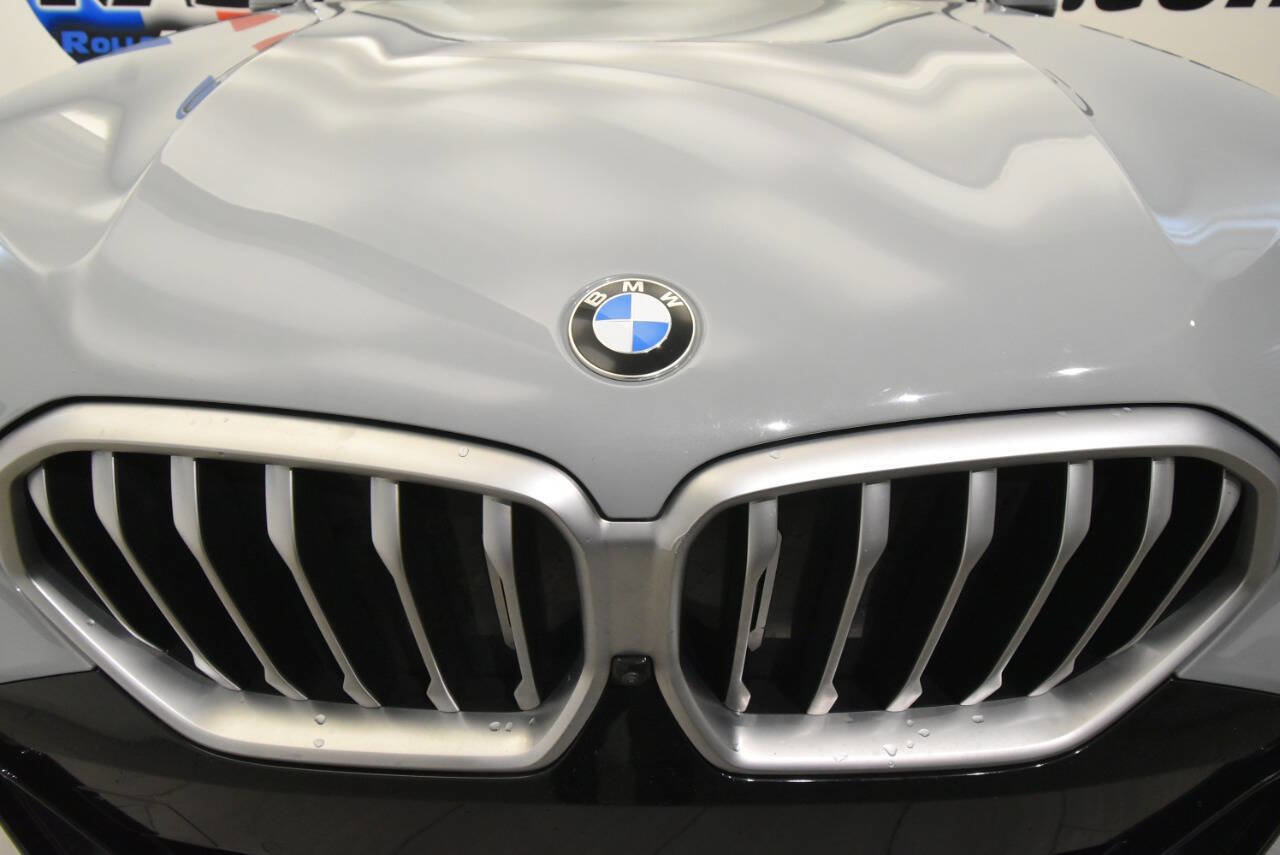 Used 2025 BMW X6 xDrive40i w/ Climate Comfort Package image 9