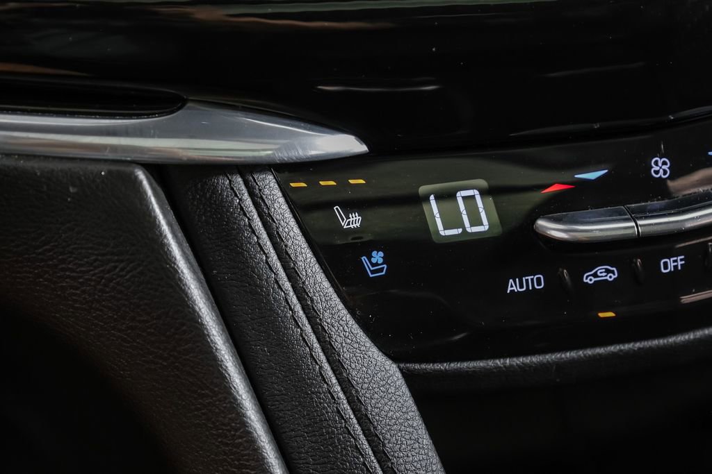 Used 2020 Cadillac XT6 Sport AWD/4WD image 23