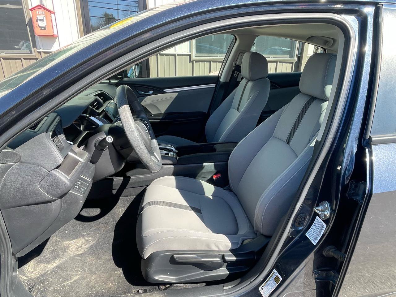 Used 2018 Honda Civic EX image 8