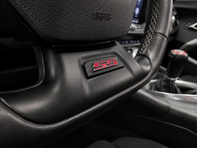 Used 2023 Chevrolet Camaro SS RWD image 26