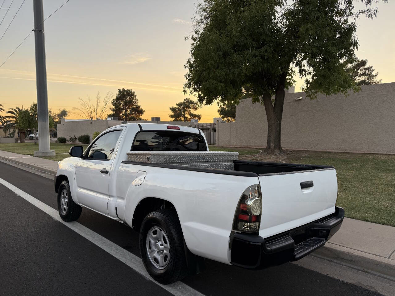 Used 2014 Toyota Tacoma 2WD Regular Cab image 13