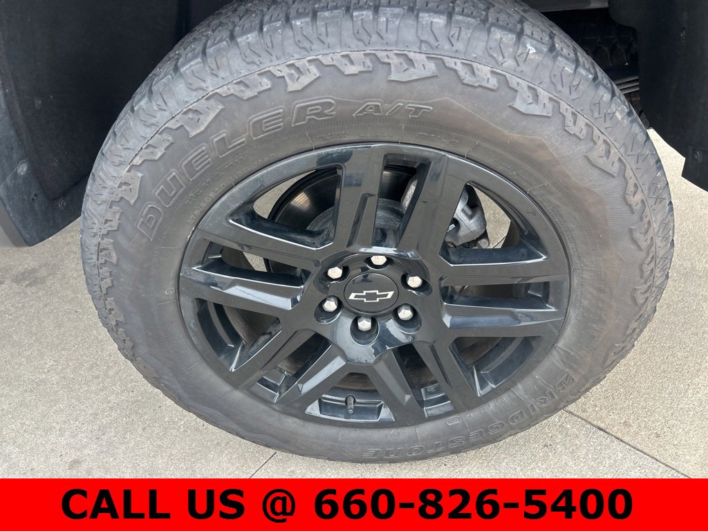 Used 2024 Chevrolet Colorado Trail Boss w/ Technology Package image 7