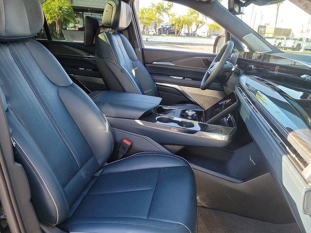 Used 2025 Cadillac Escalade IQ Luxury 2 image 23