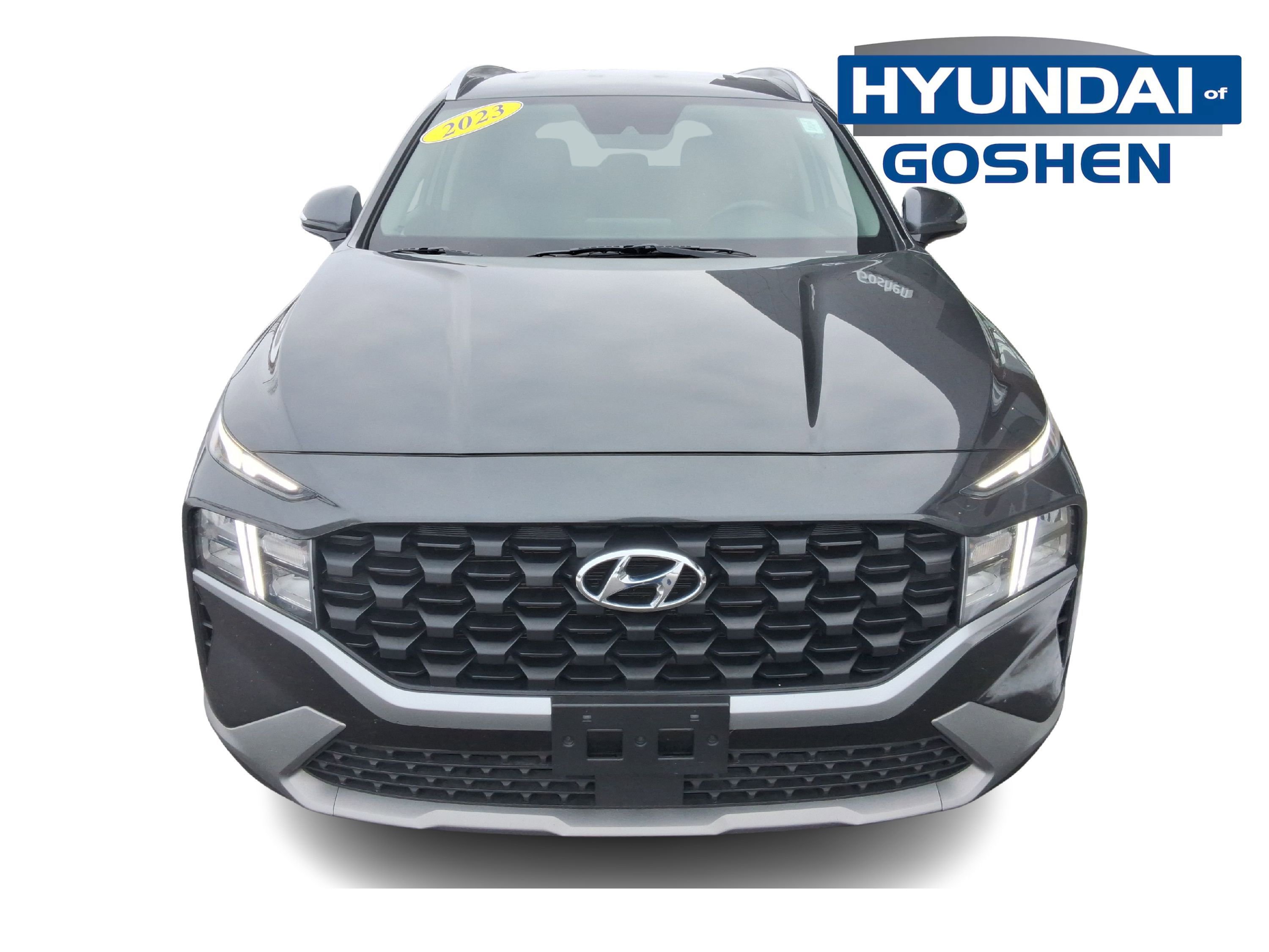 Used 2023 Hyundai Santa Fe SEL image 2