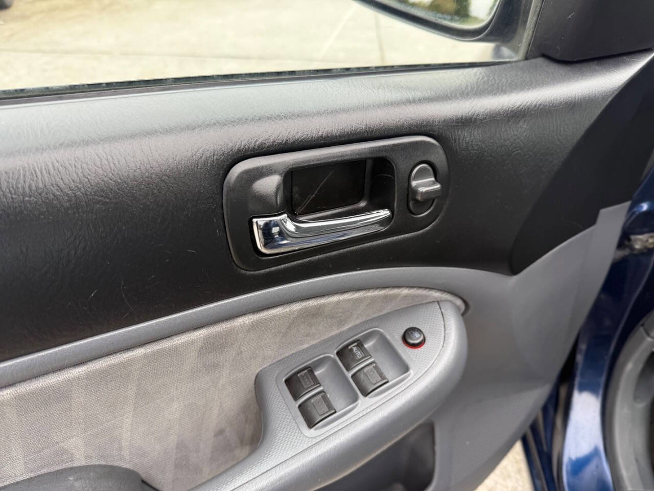 Used 2005 Honda Civic EX image 16