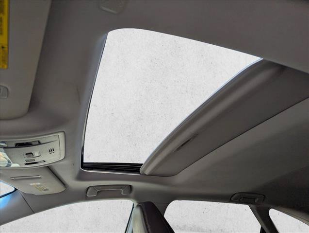 Used 2018 Lexus RX 350L Luxury w/ Accessory Package AWD/4WD image 21