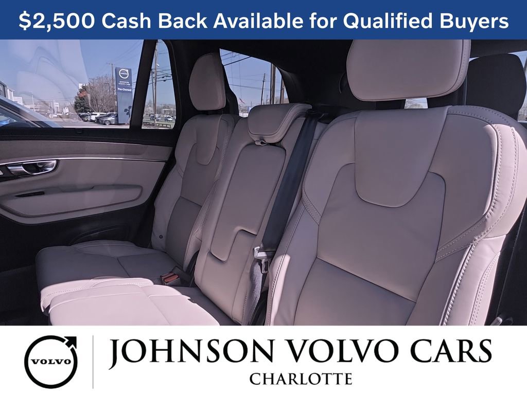 New 2026 Volvo XC90 B6 Ultra w/ Protection Package image 16