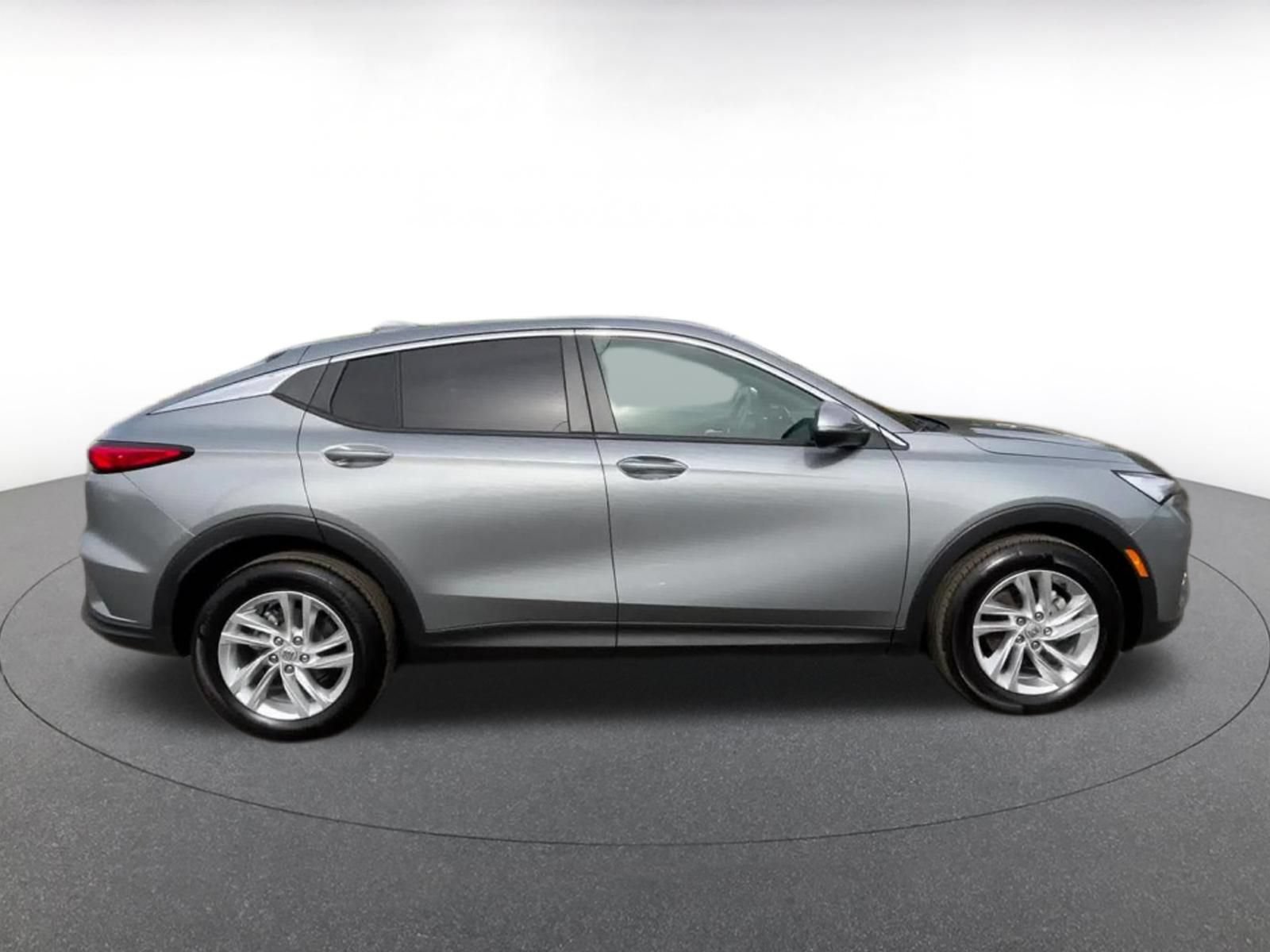 Used 2025 Buick Envista Sport Touring FWD image 15