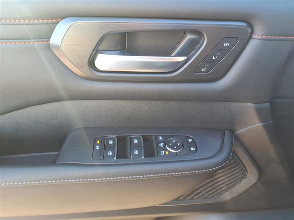 New 2026 Nissan Armada PRO-4X image 12