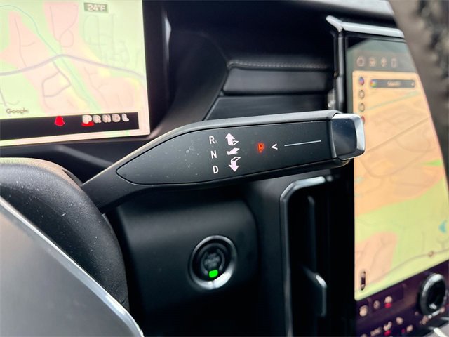 Used 2025 GMC Acadia Elevation image 20