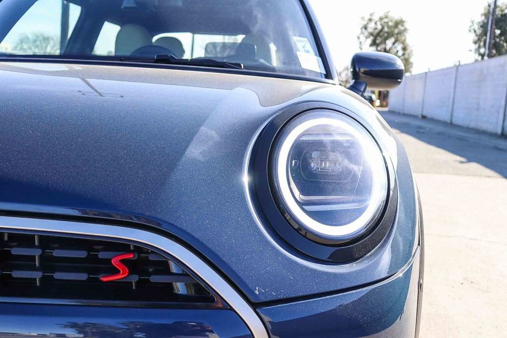 Used 2025 MINI Cooper S image 8