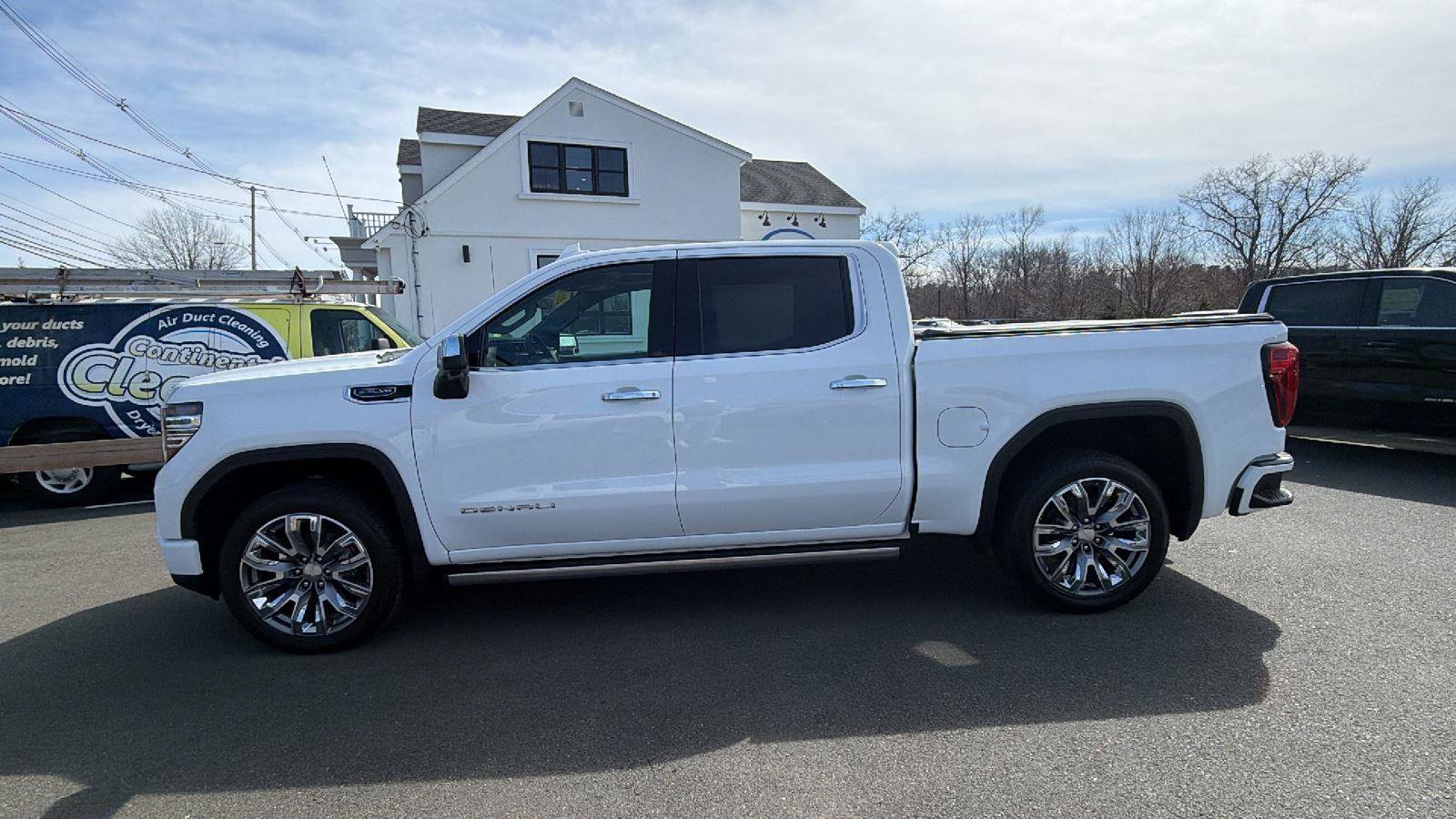 Used 2024 GMC Sierra 1500 Denali w/ Denali Reserve Package image 4