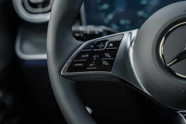 New 2026 Mercedes-Benz GLC 300 4MATIC image 30