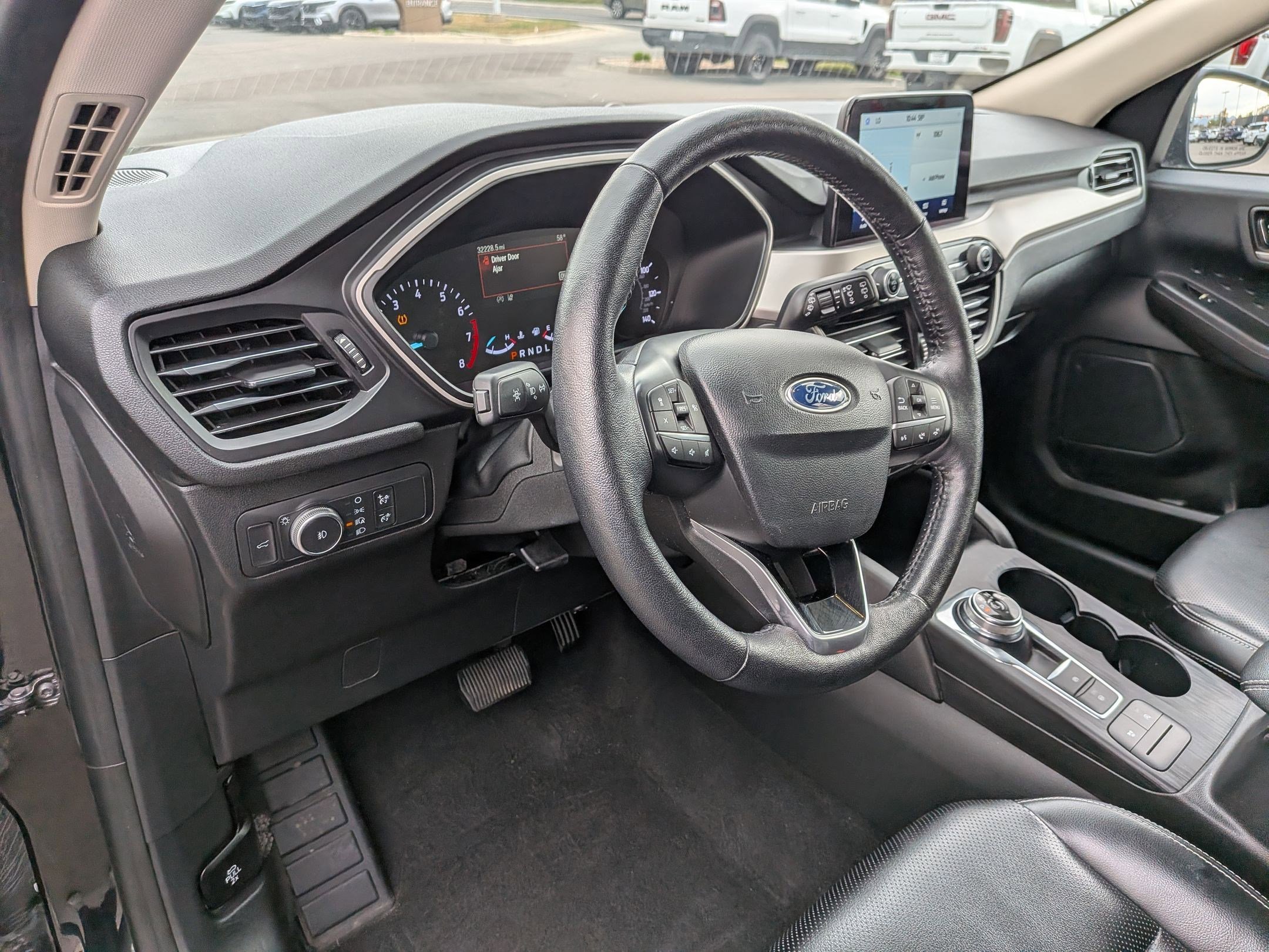 Used 2020 Ford Escape SEL image 17