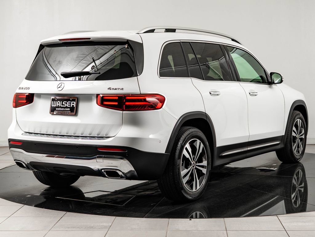Certified 2024 Mercedes-Benz GLB 250 4MATIC image 10