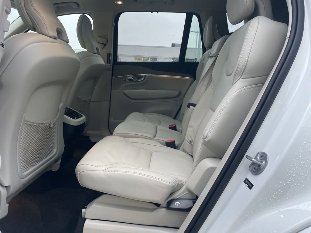 Certified 2024 Volvo XC90 B6 Ultimate image 18