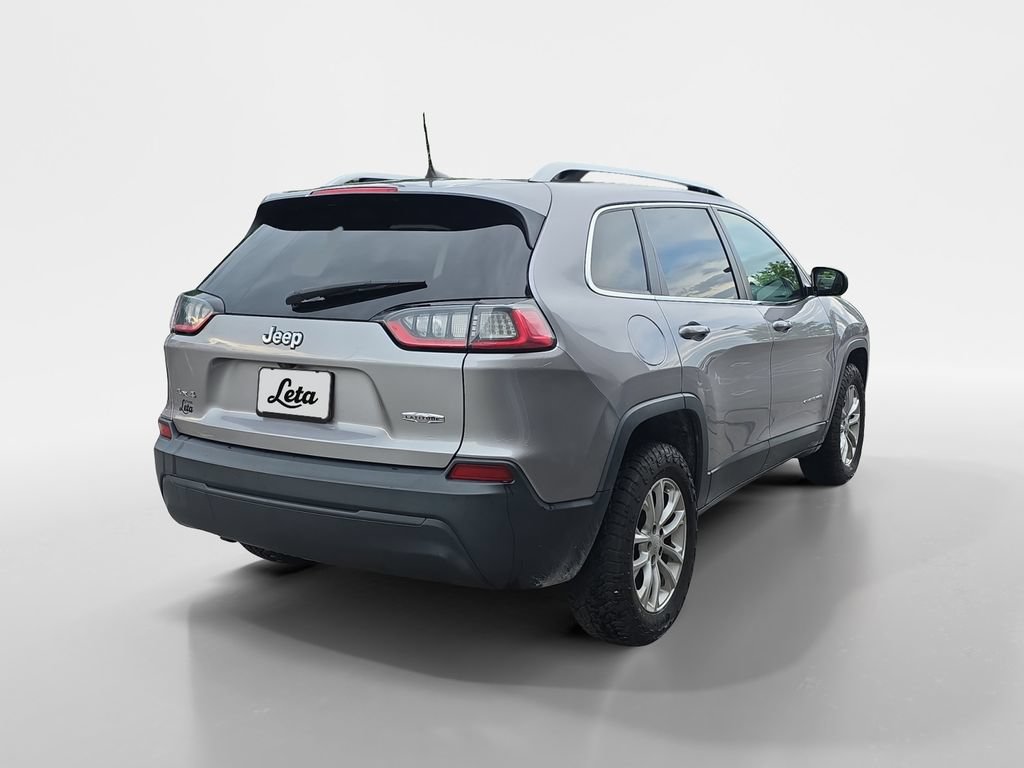Used 2019 Jeep Cherokee Latitude w/ Cold Weather Group AWD/4WD image 4