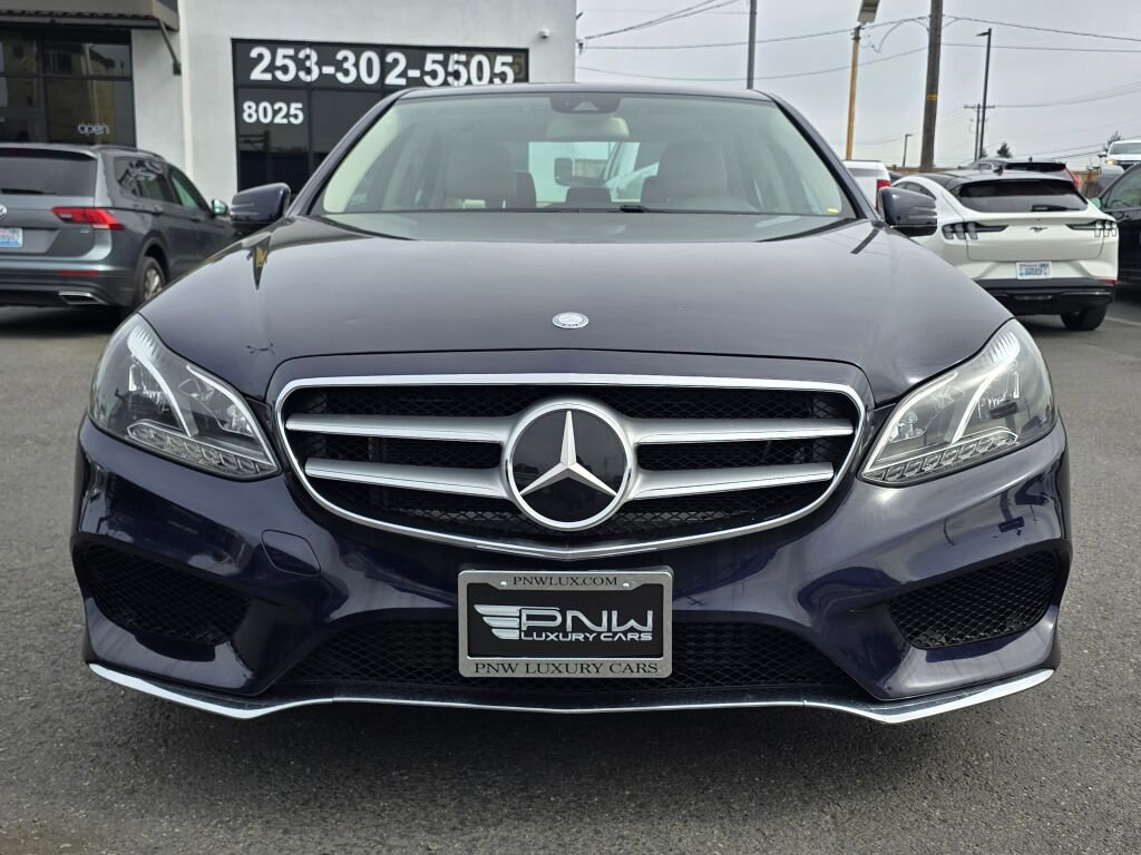 Used 2014 Mercedes-Benz E 250 BlueTEC Sedan w/ Premium 1 Package image 3