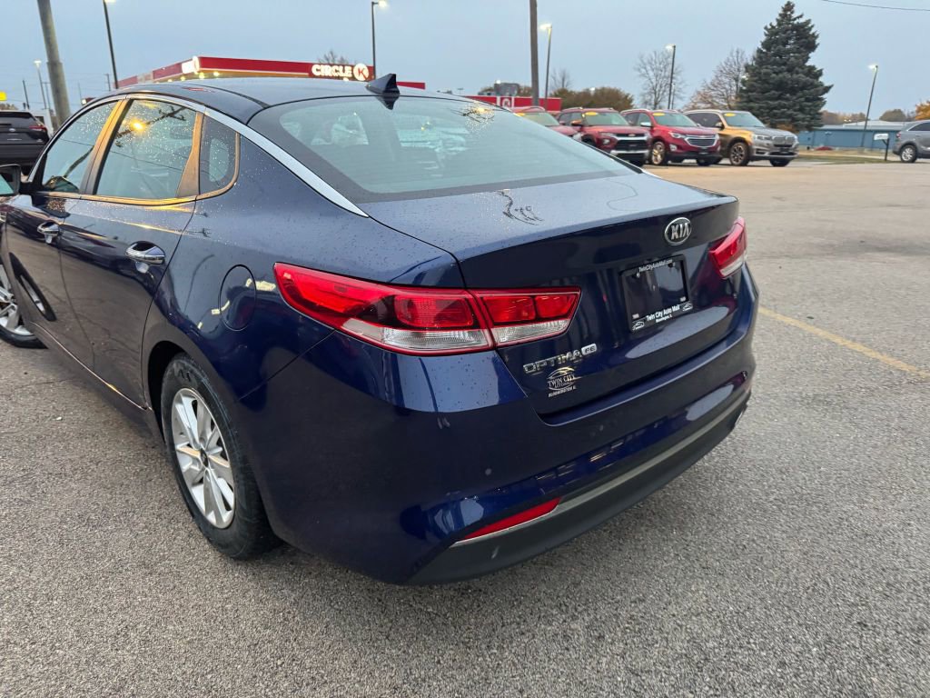 Used 2018 Kia Optima LX image 5