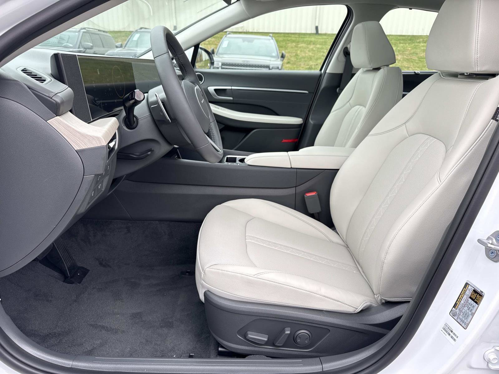 New 2026 Hyundai Sonata Limited image 10
