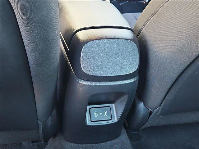 Used 2025 Hyundai Elantra SEL FWD image 17