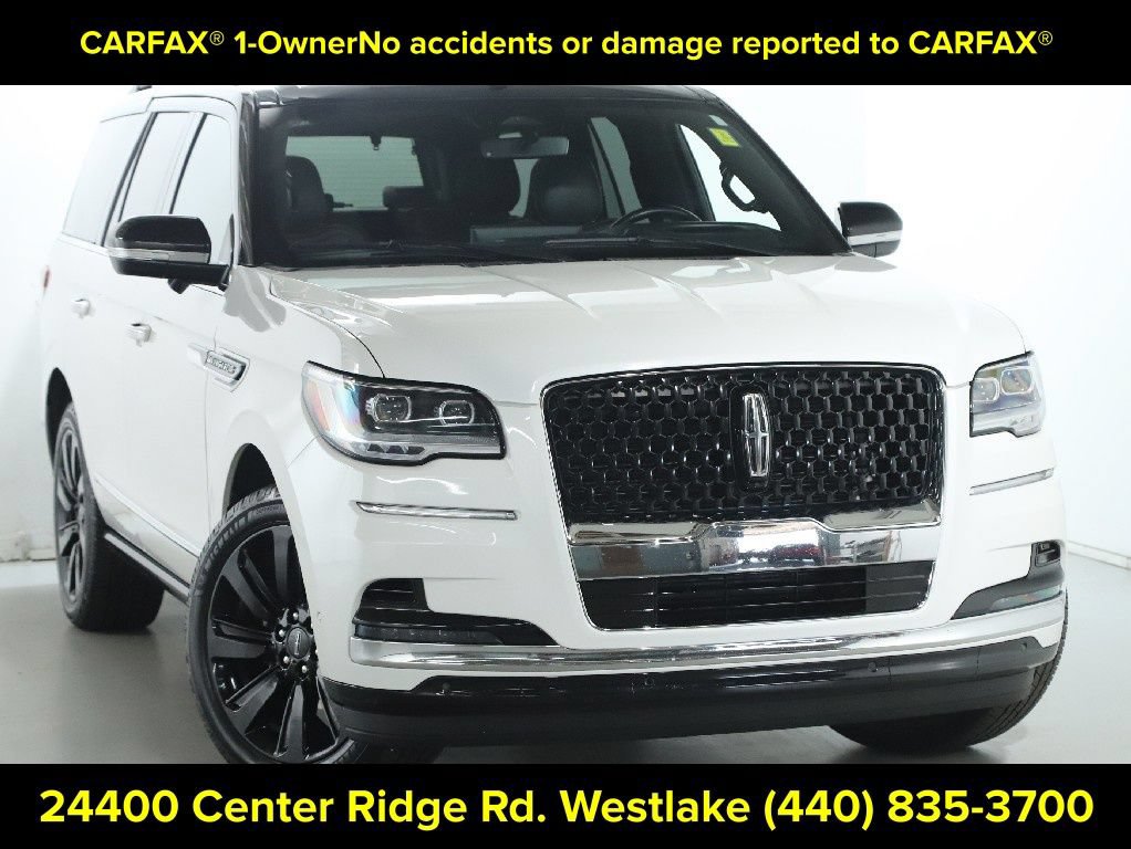 Certified 2023 Lincoln Navigator Black Label AWD/4WD image 2