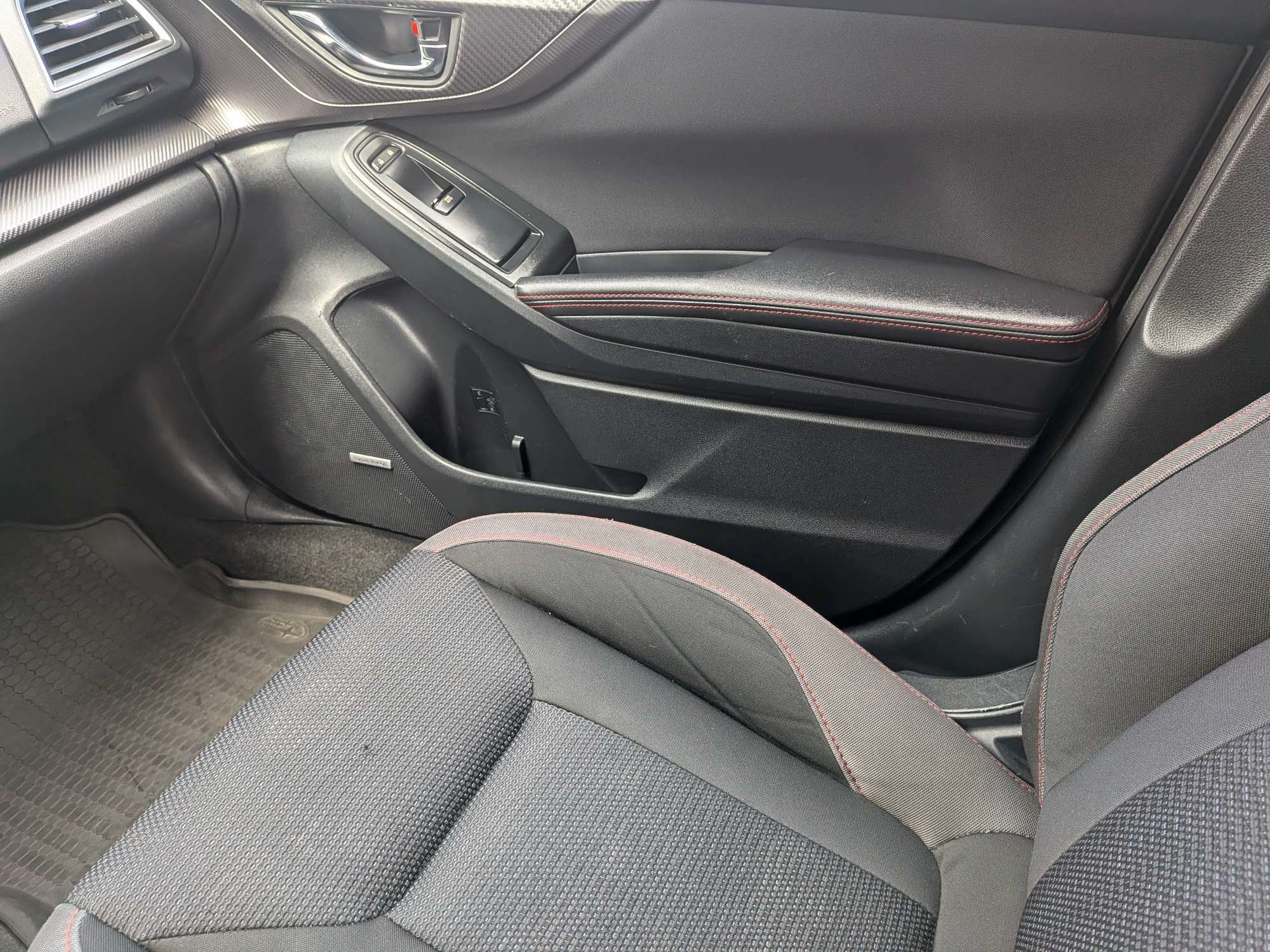 Used 2018 Subaru Impreza 2.0i Sport AWD/4WD image 18