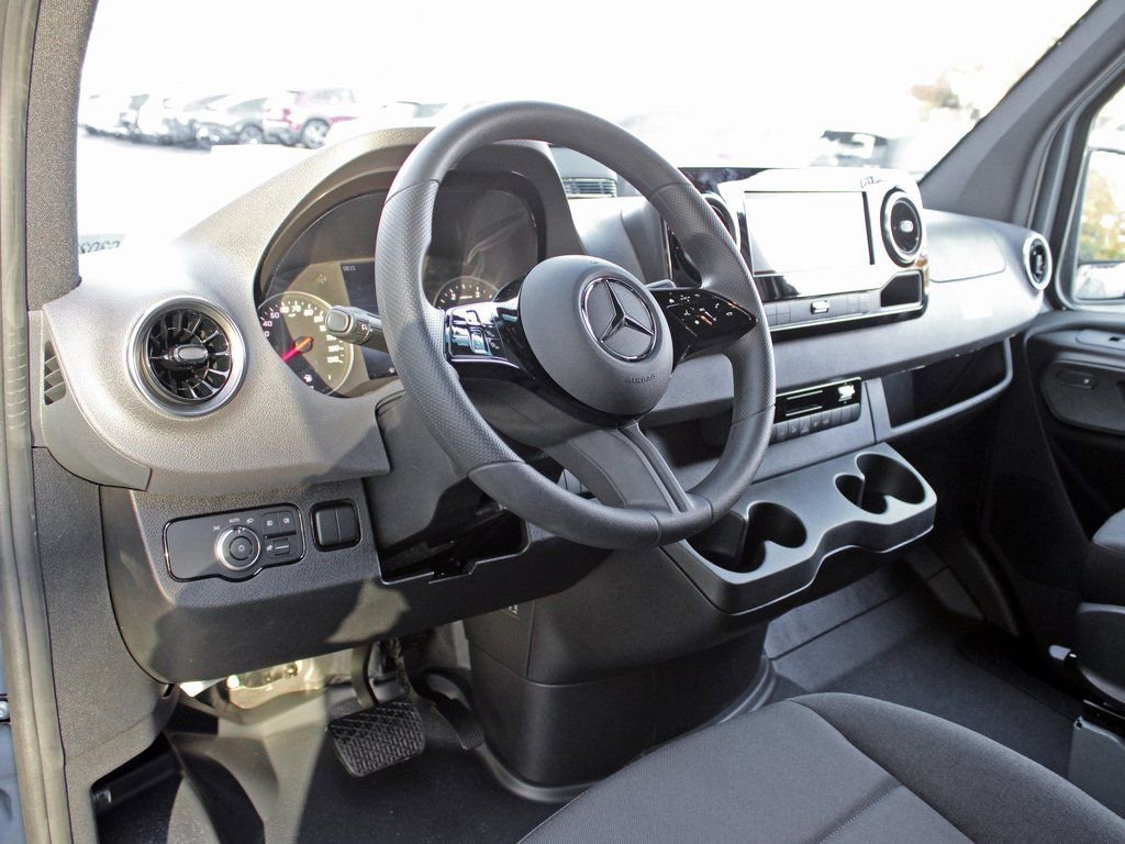 Used 2026 Mercedes-Benz Sprinter 144 Cargo image 12