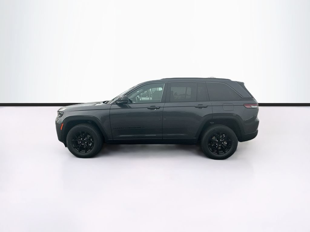 New 2026 Jeep Grand Cherokee Altitude AWD/4WD image 6