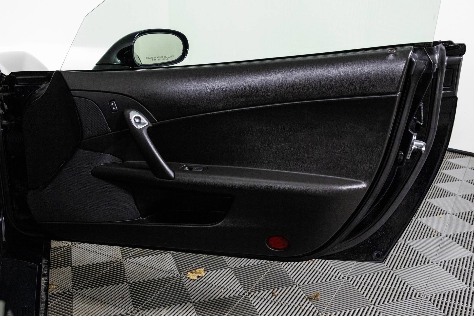 Used 2007 Chevrolet Corvette Coupe image 31