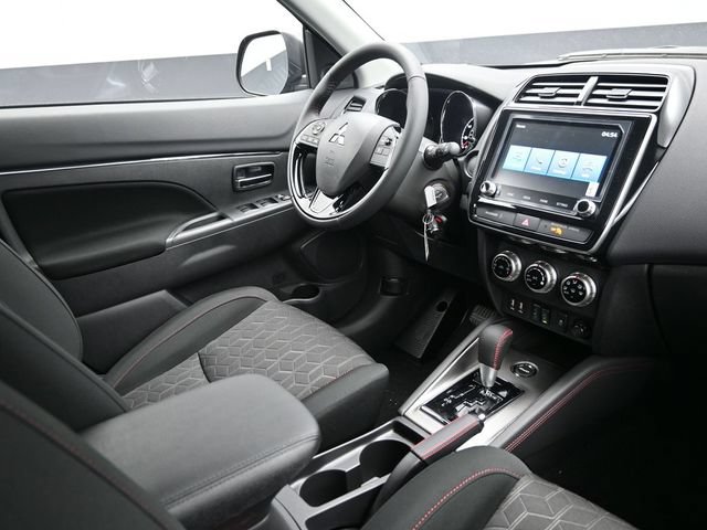 New 2026 Mitsubishi Outlander Sport LE AWD/4WD image 21