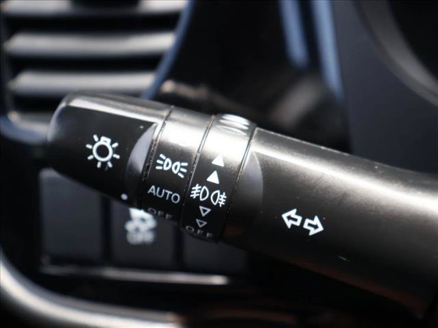 Used 2016 Mitsubishi Outlander SE AWD/4WD image 14