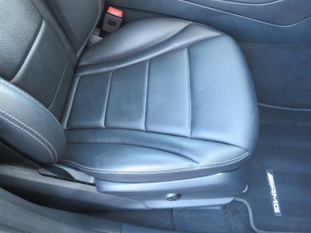 Used 2021 Mercedes-Benz GLC 300 image 35