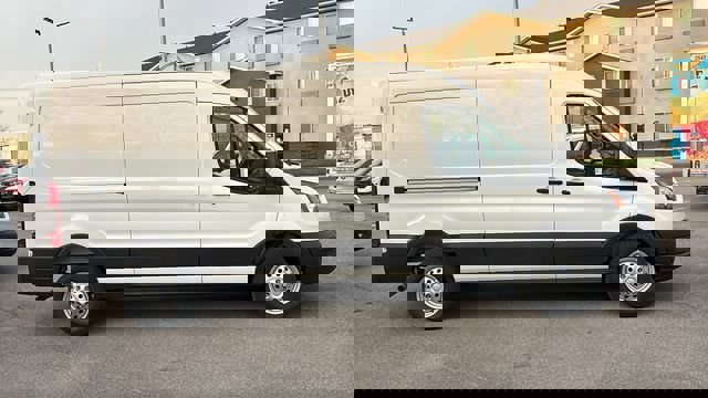 New 2026 Ford Transit 250 148 Medium Roof Extended AWD image 28