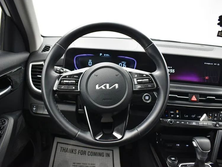 Used 2025 Kia Seltos S FWD image 20