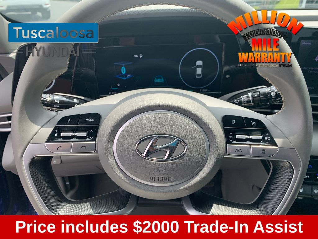 Used 2021 Hyundai Elantra SEL w/ Convenience Package FWD image 16