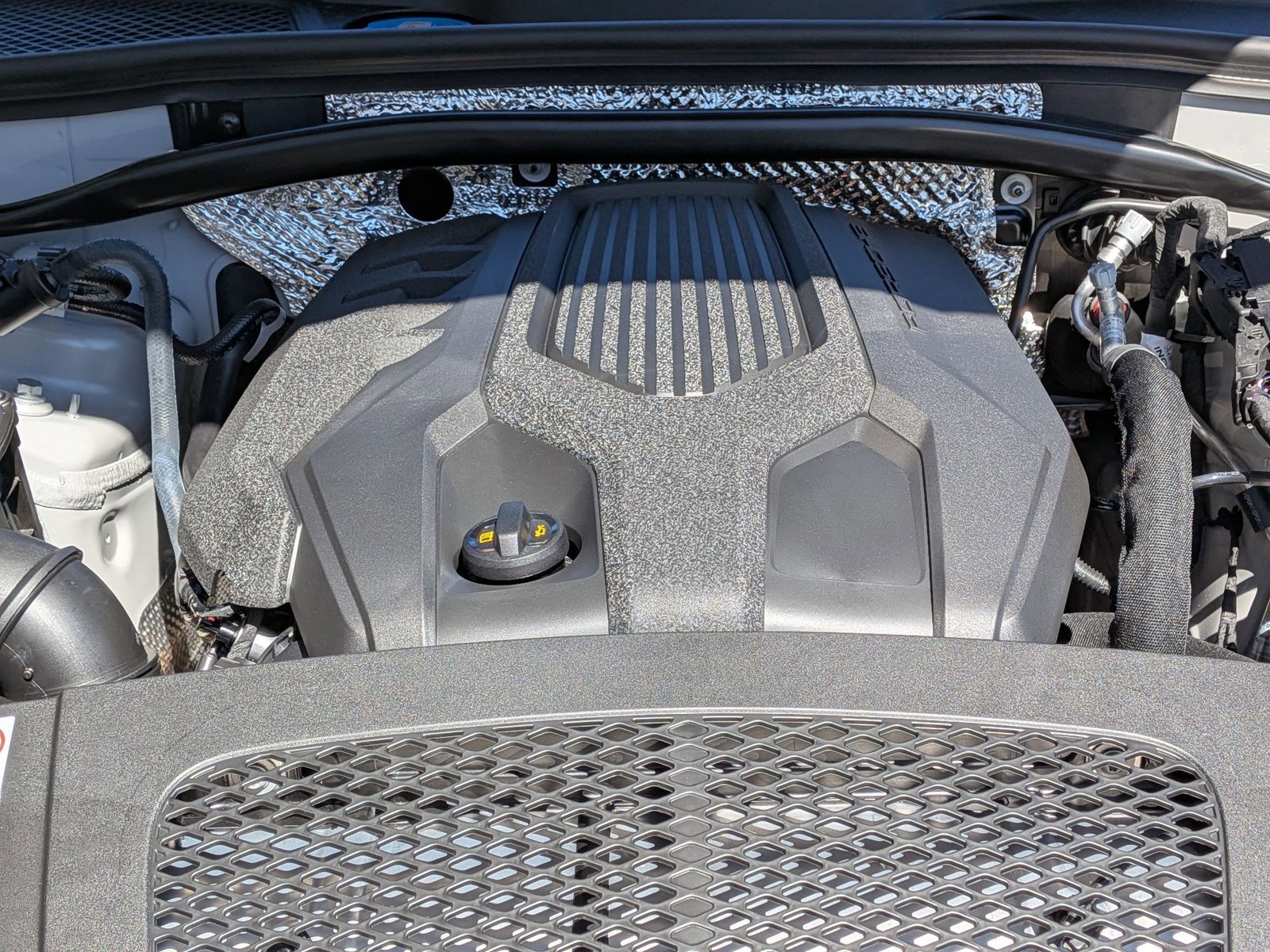 New 2026 Porsche Macan Turbo image 29