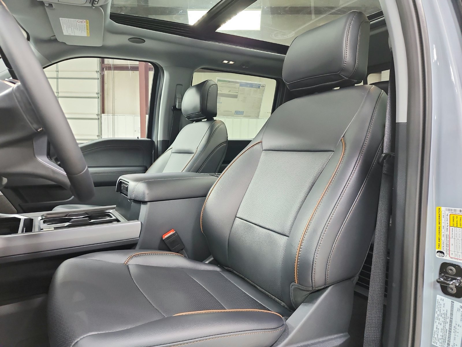 New 2027 Ford F250 Lariat w/ Black Appearance Package AWD/4WD image 19