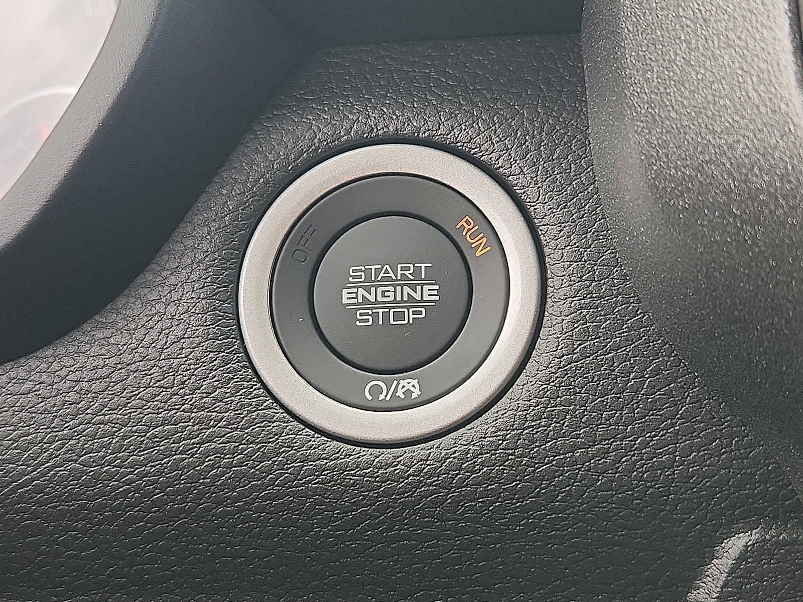 New 2025 RAM 1500 Tradesman w/ Night Edition image 15