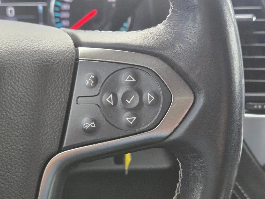 Used 2019 Chevrolet Tahoe LS w/ Enhanced Driver Alert Package image 17
