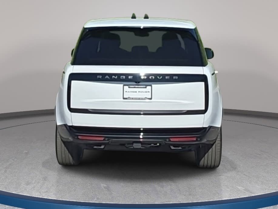 New 2026 Land Rover Range Rover Long Wheelbase SE AWD/4WD image 6