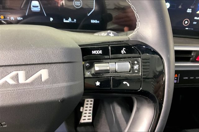 Certified 2026 Kia Sorento SX Prestige AWD/4WD image 11