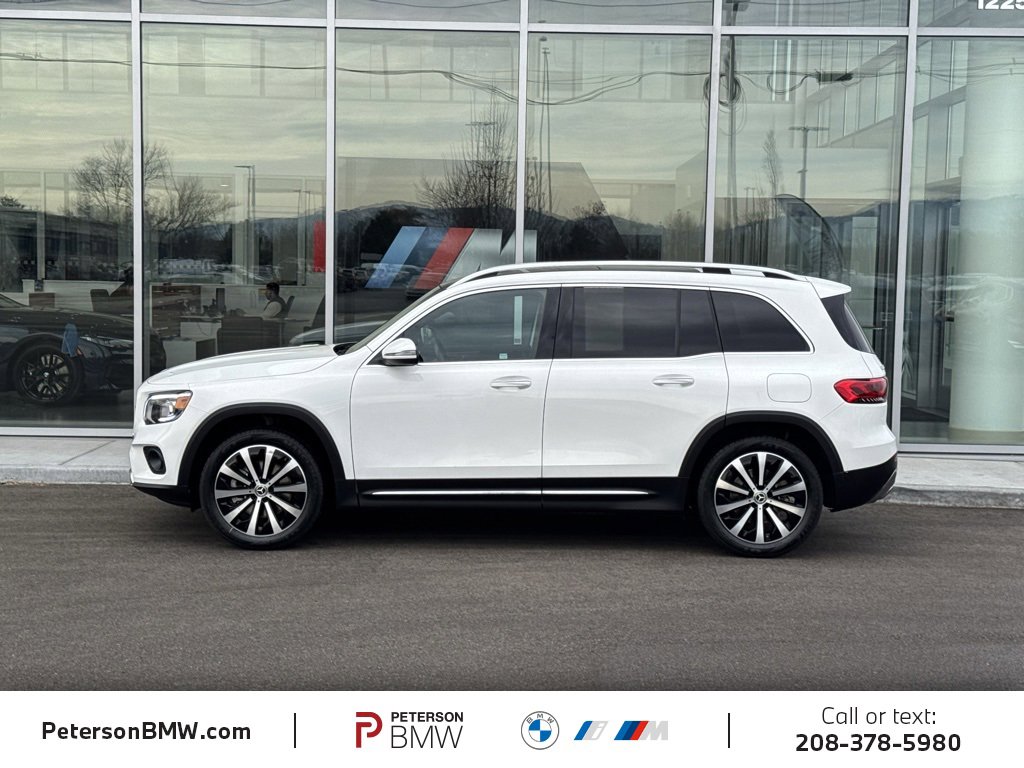 Used 2022 Mercedes-Benz GLB 250 4MATIC image 3