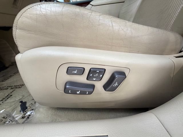 Used 2012 Lexus LS 460 AWD w/ Luxury Value Edition image 29