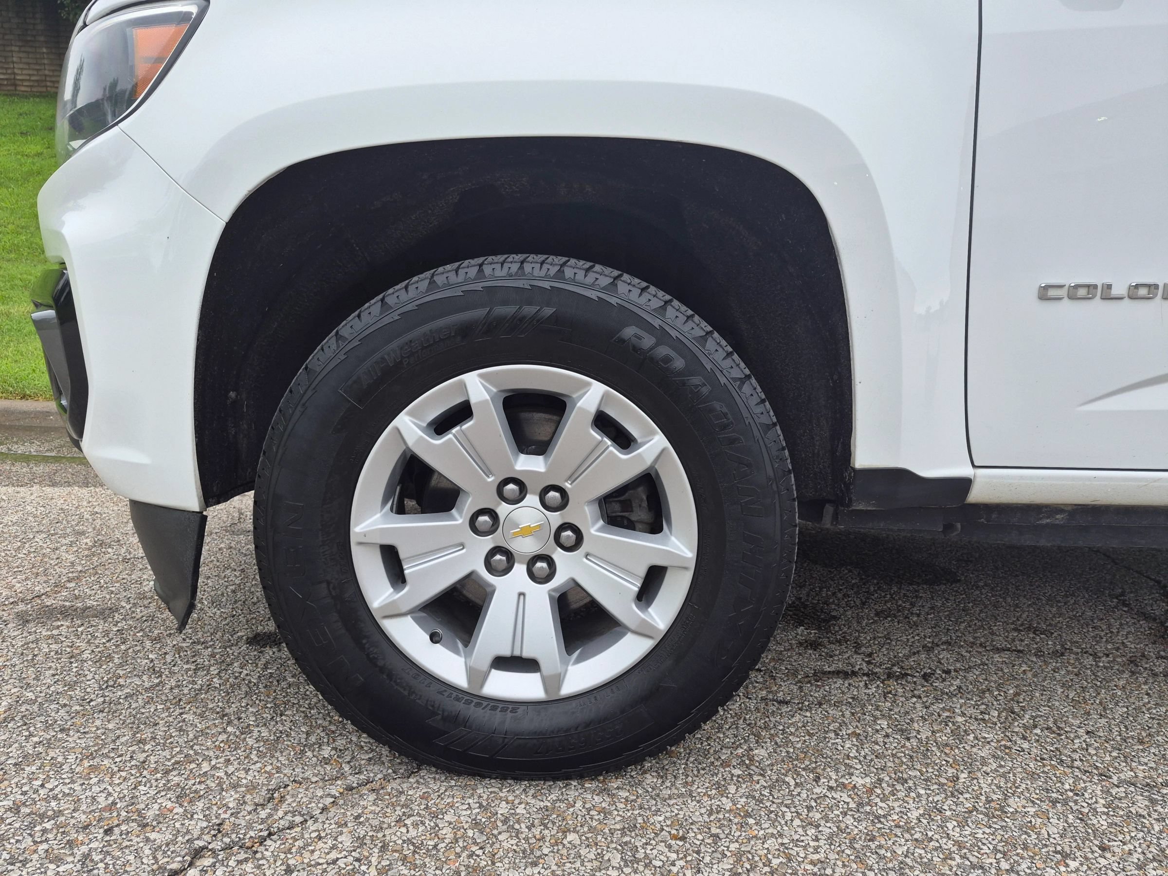 Used 2021 Chevrolet Colorado LT w/ Fleet Safety Package RWD image 17