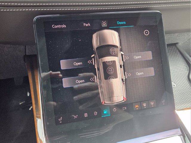 New 2026 Cadillac Escalade Platinum Sport AWD/4WD image 28