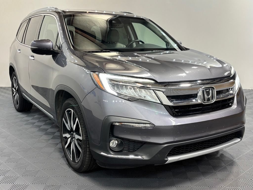 Used 2019 Honda Pilot Touring image 3