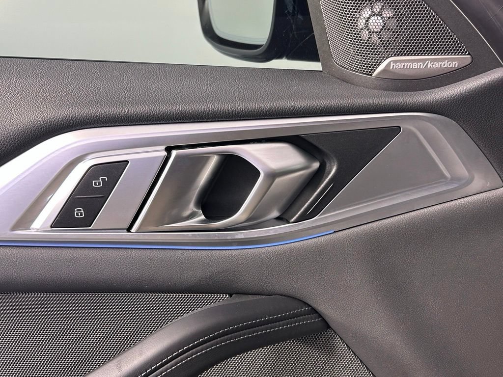 Used 2024 BMW M4 Competition RWD image 36