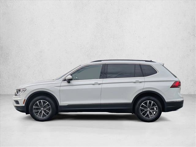 Used 2020 Volkswagen Tiguan SE w/ 3rd Row Seat Package AWD/4WD image 9